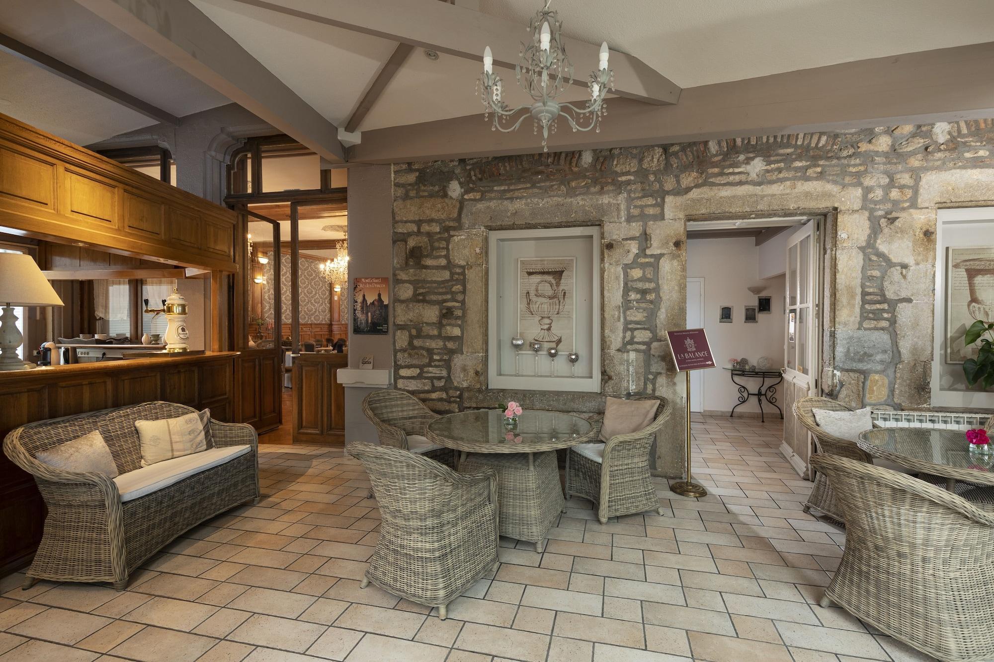 The Originals Boutique, Hotel De La Balance, モンベリアル エクステリア 写真
