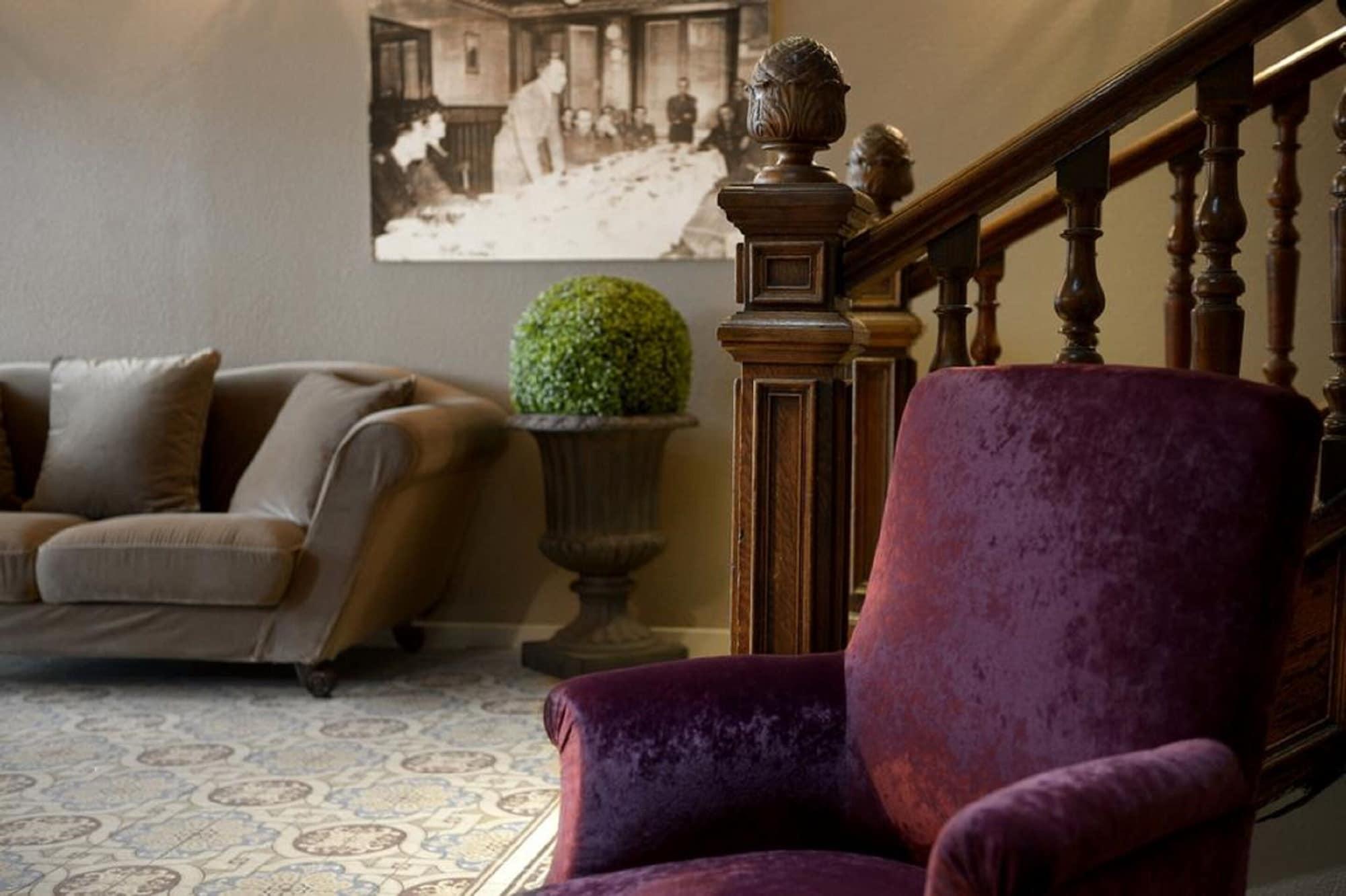 The Originals Boutique, Hotel De La Balance, モンベリアル エクステリア 写真