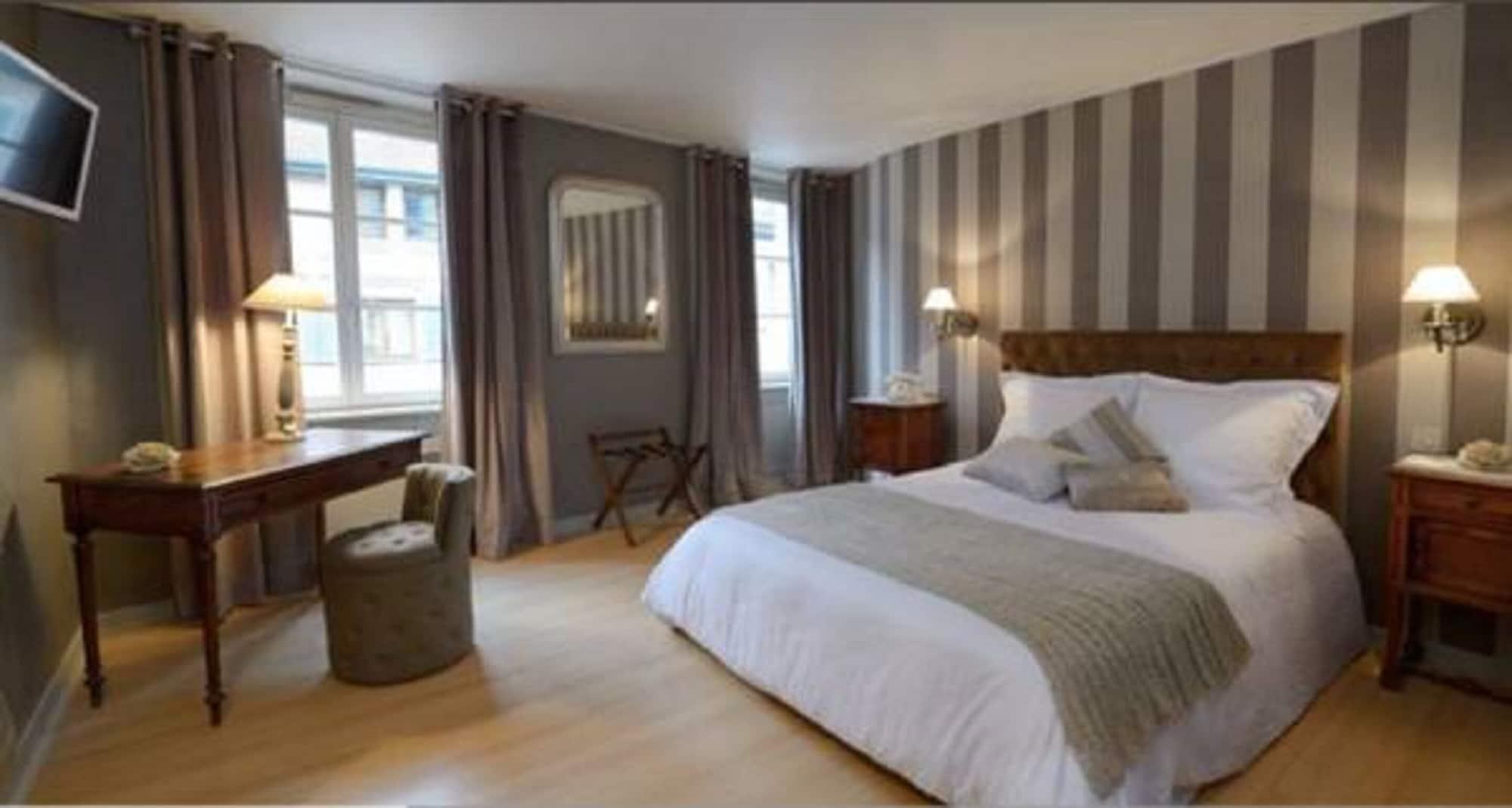 The Originals Boutique, Hotel De La Balance, モンベリアル エクステリア 写真