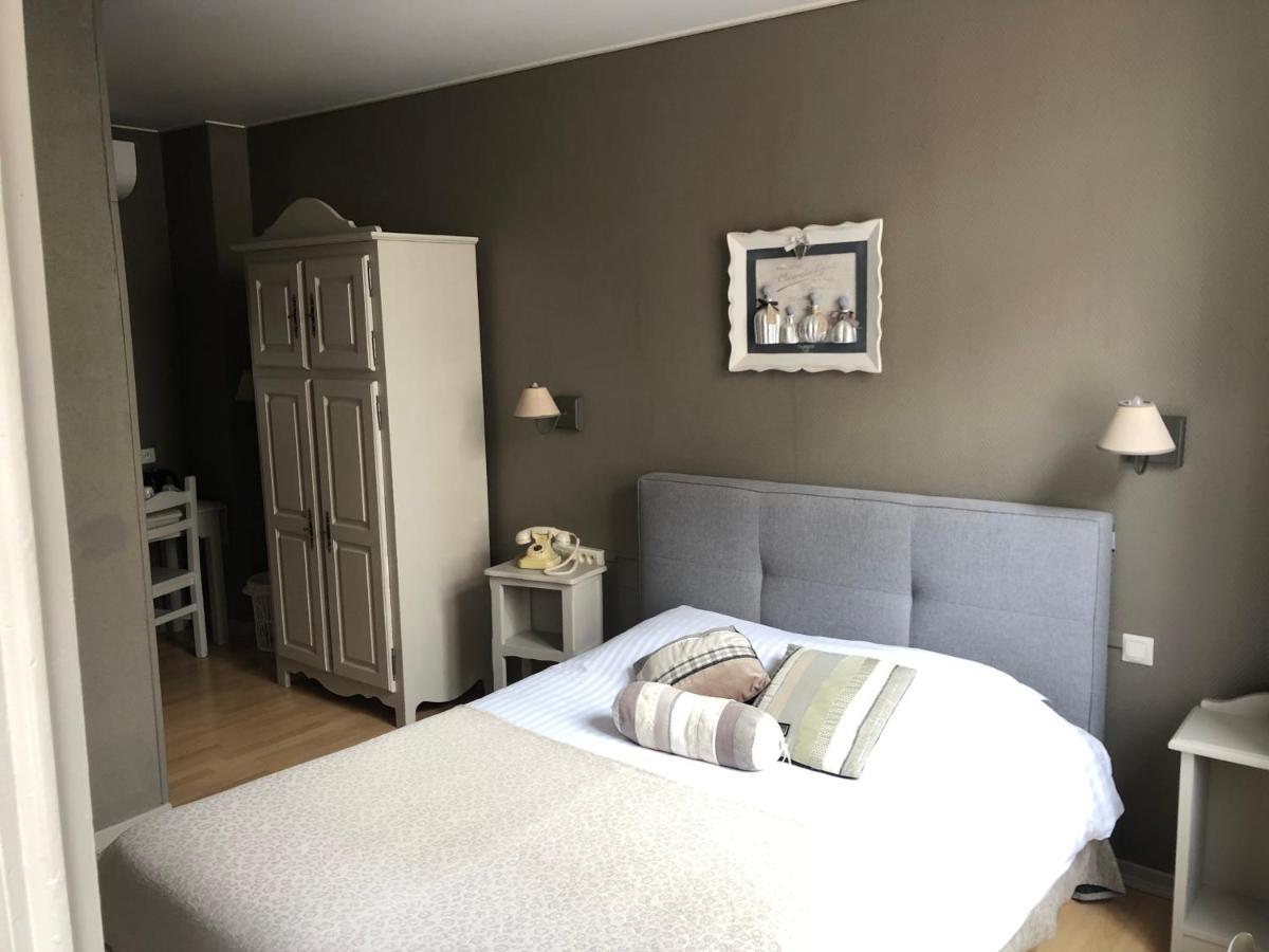 The Originals Boutique, Hotel De La Balance, モンベリアル エクステリア 写真