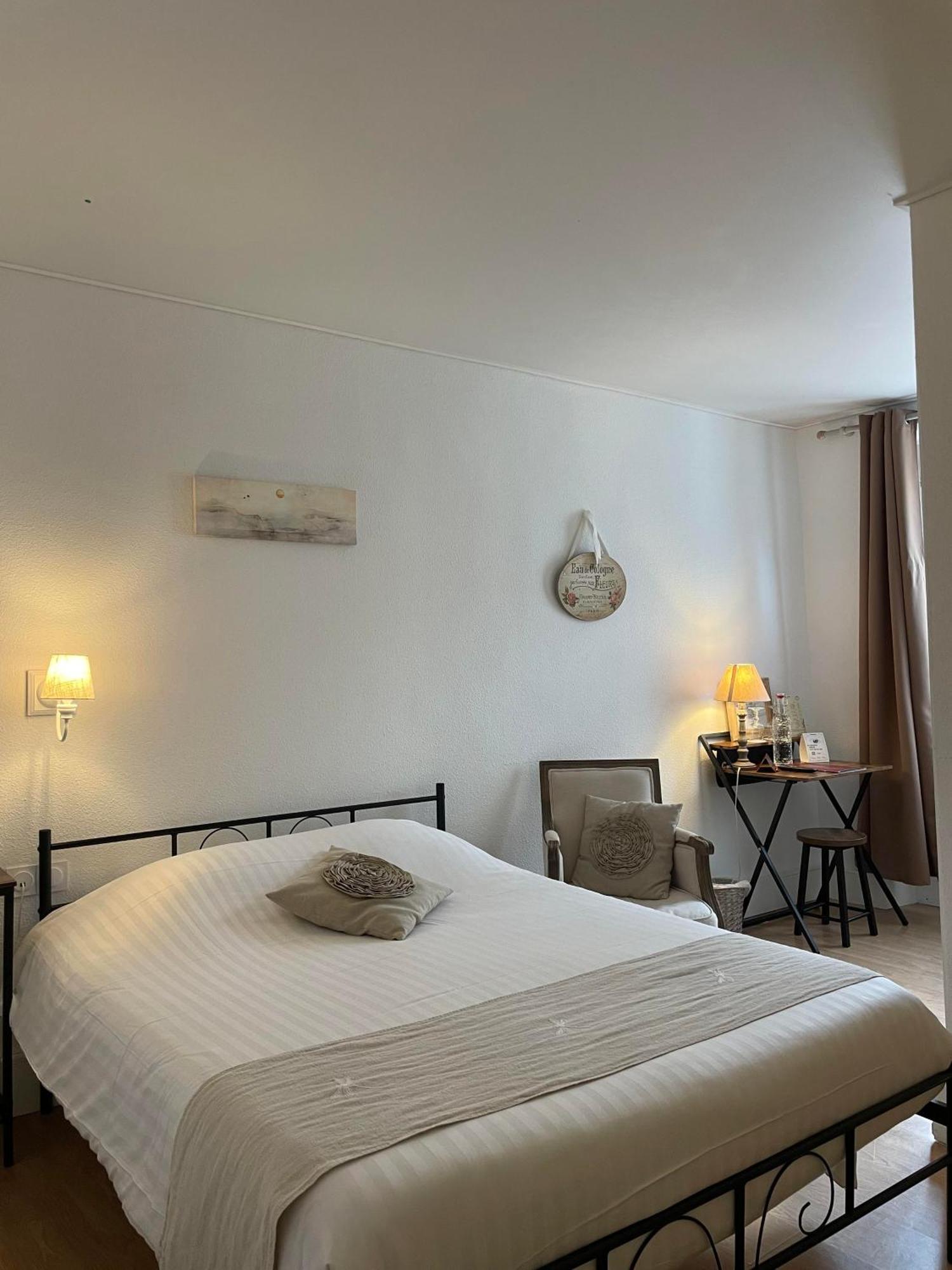 The Originals Boutique, Hotel De La Balance, モンベリアル エクステリア 写真