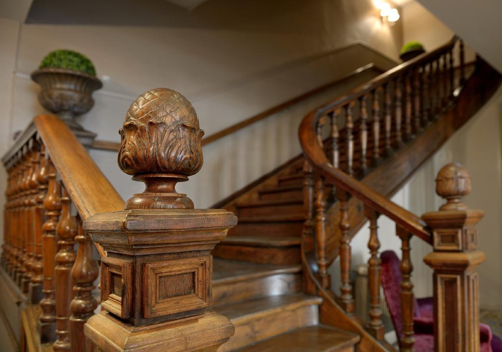 The Originals Boutique, Hotel De La Balance, モンベリアル エクステリア 写真